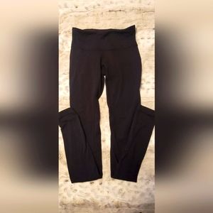 Black XS Lululemon full-length leggings